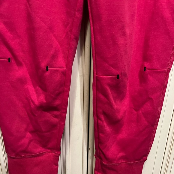 Nike Pants Nike Jogger Pinkmaroon 2pc Set top S bottom L - Picture 10 of 16
